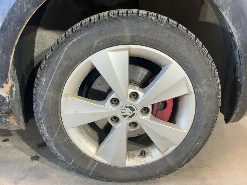 Skoda Octavia 2.0 TDI Elegance 4x4 2013 – снимка 11