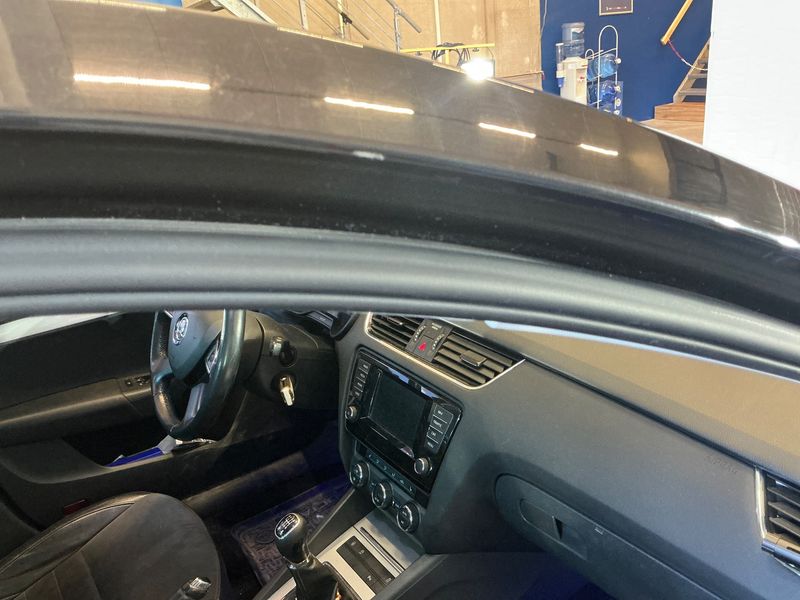 Skoda Octavia 2.0 TDI Elegance 4x4 2013 – снимка 26