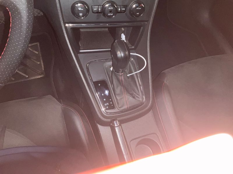 Seat Leon 1.4 TSI ACT FR 2016 – снимка 25