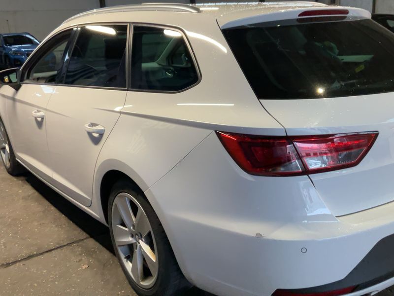 Seat Leon 1.4 TSI ACT FR 2016 – снимка 6