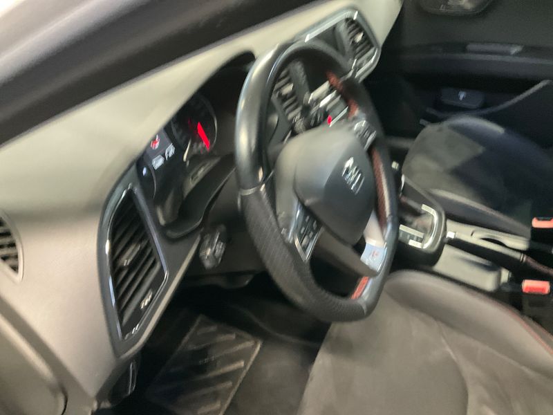 Seat Leon 1.4 TSI ACT FR 2016 – снимка 24