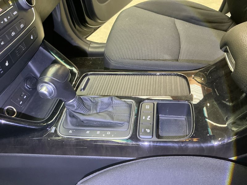Kia Sorento 2.2 CRDi Vision 4WD 2013 – снимка 36