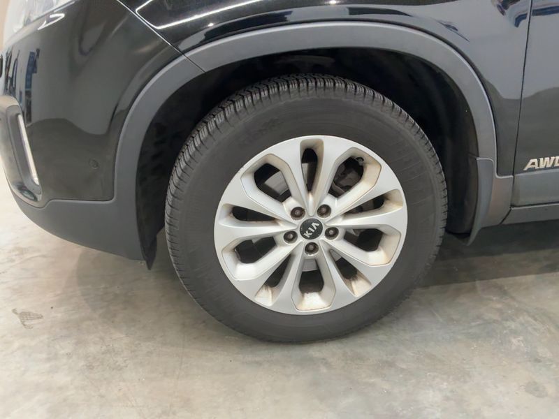 Kia Sorento 2.2 CRDi Vision 4WD 2013 – снимка 3