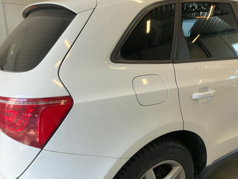 Audi Q5 2.0 TDI quattro 2010 – снимка 8