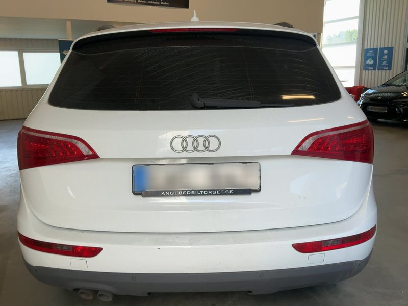 Audi Q5 2.0 TDI quattro 2010 – снимка 7