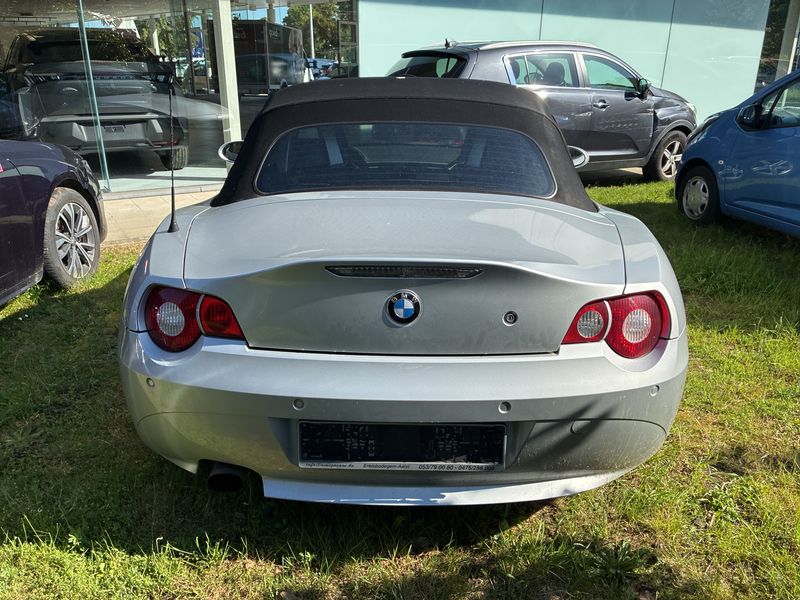 BMW Z4 2.0i 2005 – снимка 4
