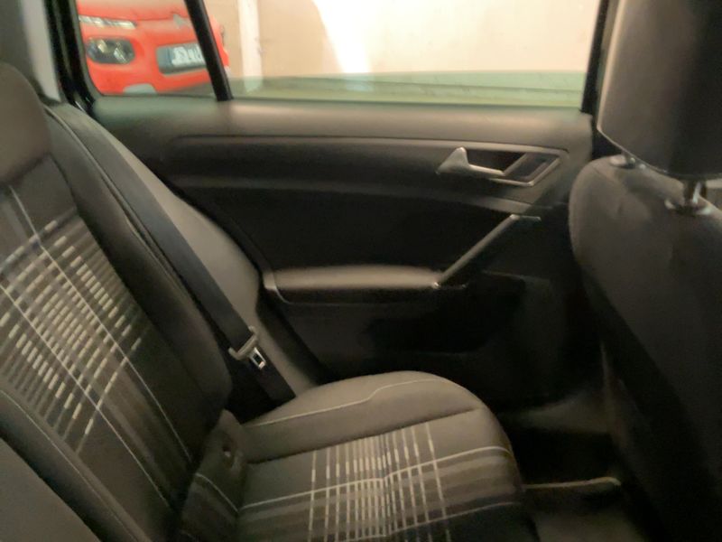 Volkswagen Golf VII 2.0 TDI Lounge BlueMotion Tech 2016 – снимка 19