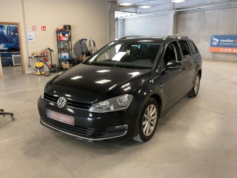 Volkswagen Golf VII 2.0 TDI Lounge BlueMotion Tech 2016 – снимка 1