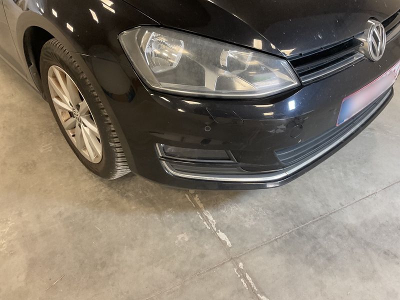 Volkswagen Golf VII 2.0 TDI Lounge BlueMotion Tech 2016 – снимка 24