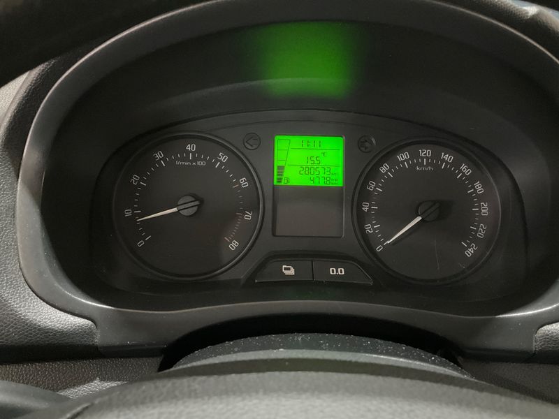 Skoda Fabia 1.2 TSI Cool Edition 2012 – снимка 4
