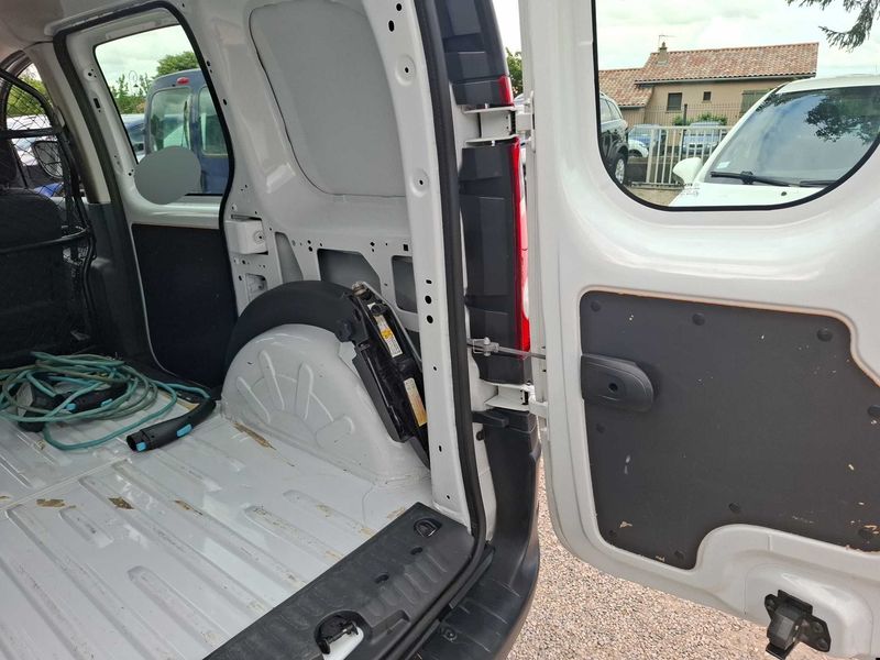 Renault Kangoo electric drive 44 kW Z.E. 2013 – снимка 43