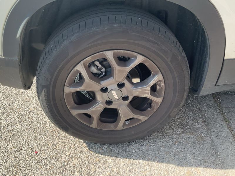 Jeep Avenger 1.2 T-GDI Longitude 2023 – снимка 9