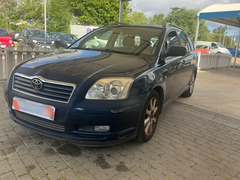 Toyota Avensis 1.8 2004 – снимка 1