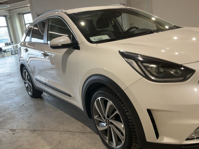 Kia Niro 1.6 Hybrid Energy 2018 – снимка 12