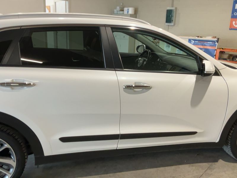 Kia Niro 1.6 Hybrid Energy 2018 – снимка 10