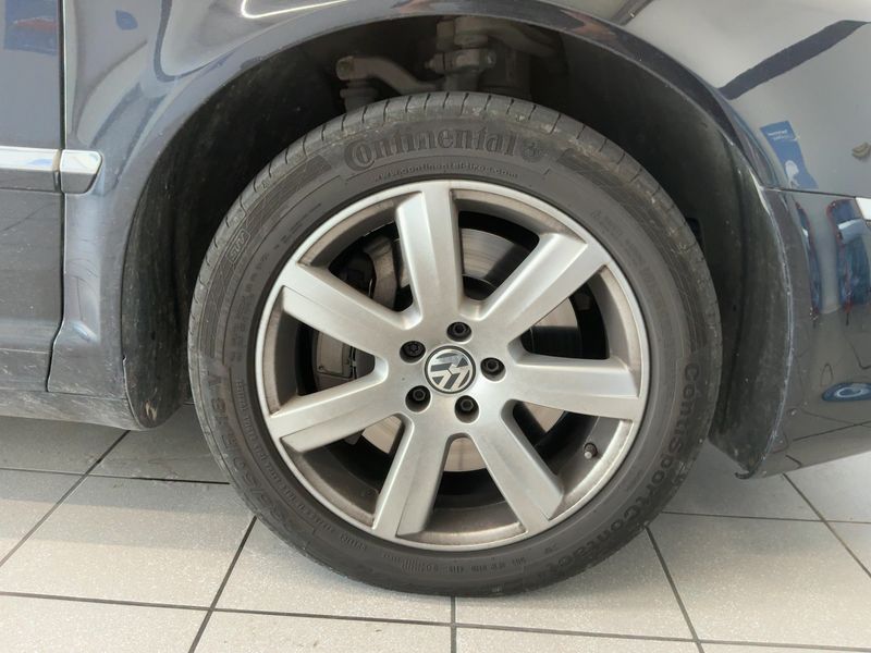 Volkswagen Phaeton 3.0 V6 TDI 4Motion 2015 – снимка 11