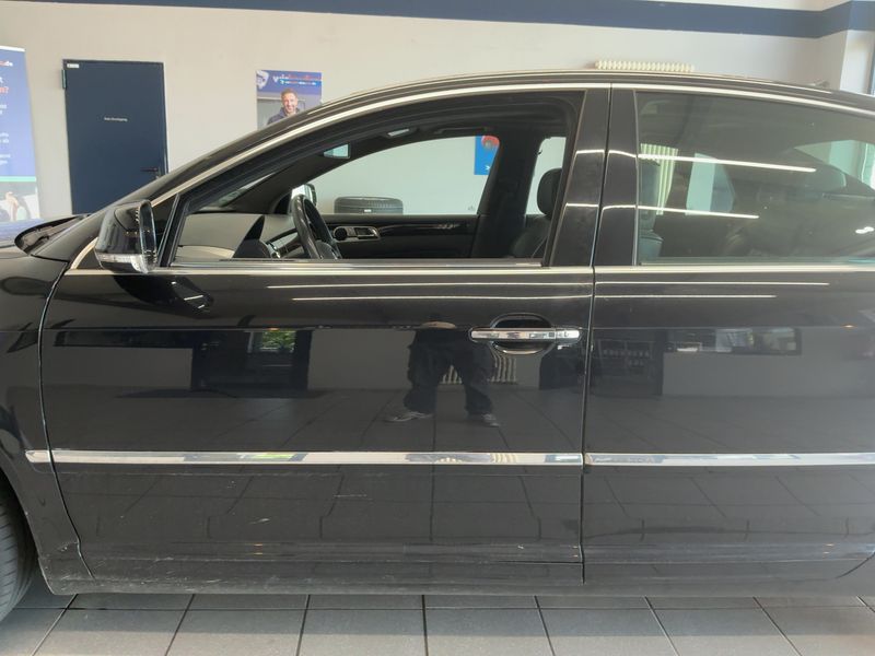 Volkswagen Phaeton 3.0 V6 TDI 4Motion 2015 – снимка 4