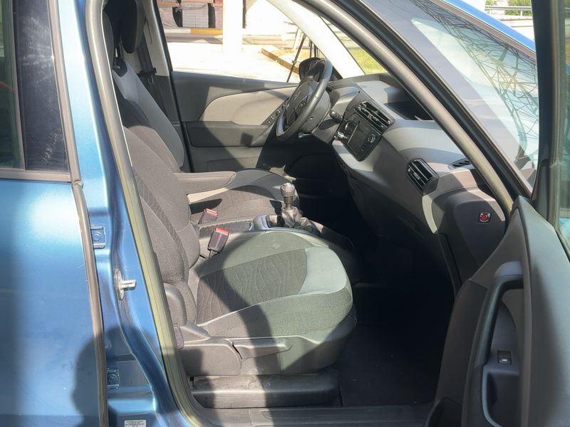 Citroen C4 Grand Picasso 1.6 e-HDi Seduction 2014 – снимка 11