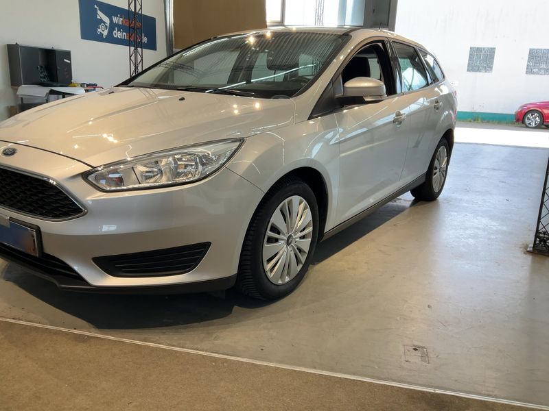 Ford Focus 1.0 EcoBoost Trend 2018 – снимка 2