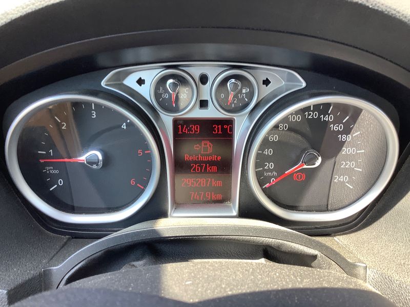Ford Kuga 2.0 TDCi Titanium 2009 – снимка 4
