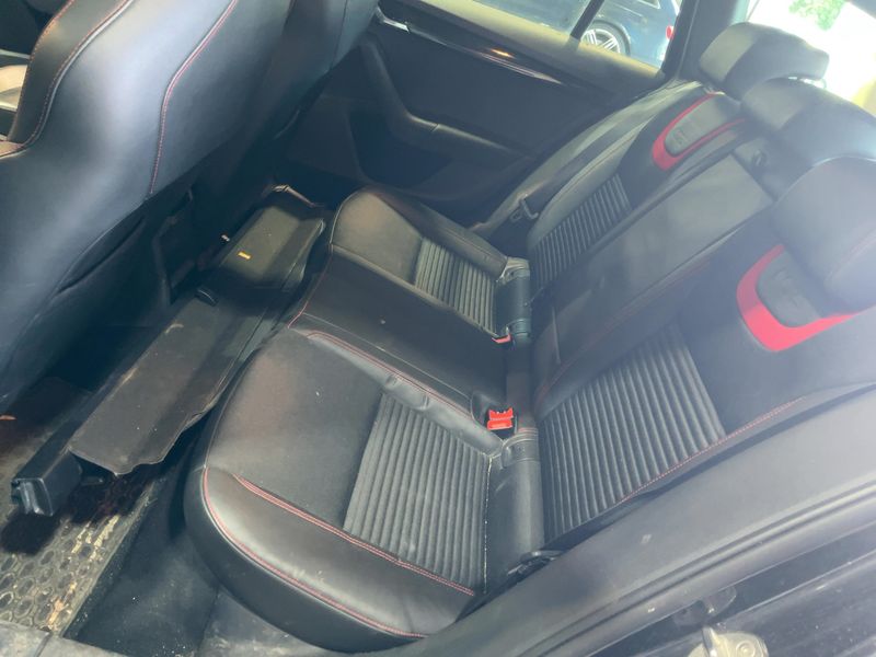 Skoda Octavia 2.0 TDI RS 2016 – снимка 19