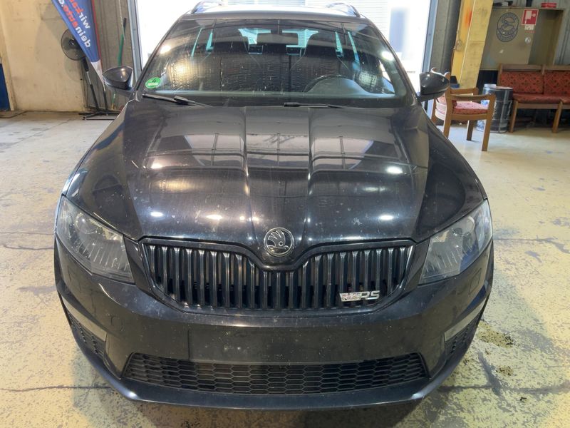 Skoda Octavia 2.0 TDI RS 2016 – снимка 14