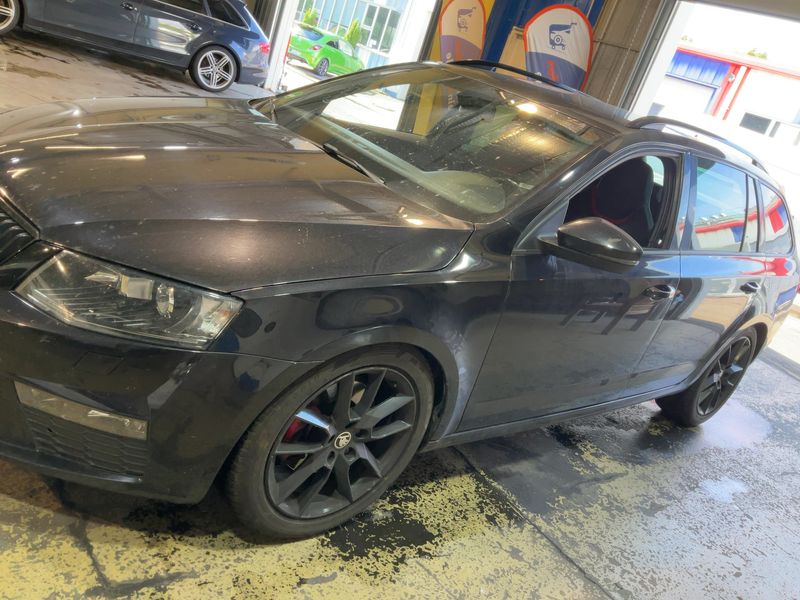 Skoda Octavia 2.0 TDI RS 2016 – снимка 2