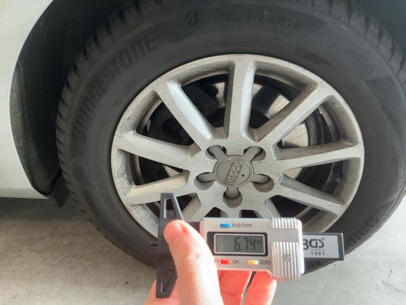 Audi A4 1.8 TFSI Attraction 2012 – снимка 5