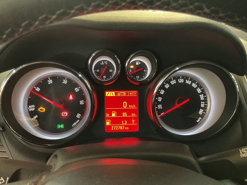 Opel Zafira Tourer 1.6 CDTI Cosmo Pack 2015 – снимка 4