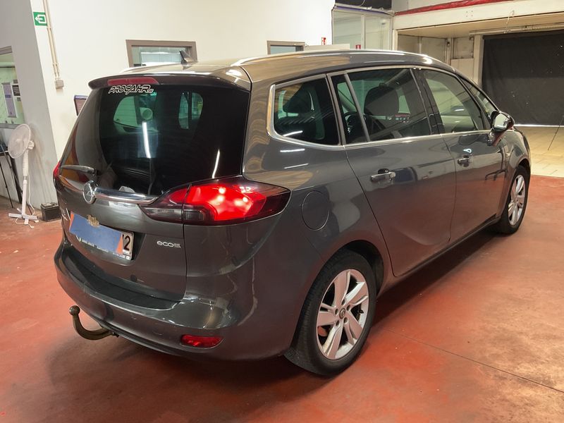 Opel Zafira Tourer 1.6 CDTI Cosmo Pack 2015 – снимка 2