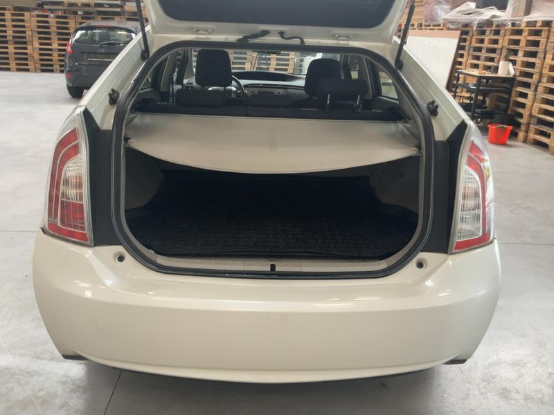 Toyota Prius 1.8 Active 2012 – снимка 15