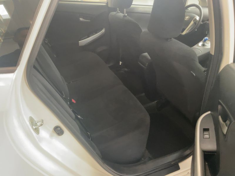 Toyota Prius 1.8 Active 2012 – снимка 19