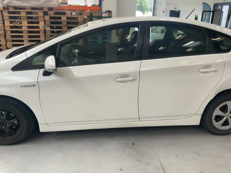 Toyota Prius 1.8 Active 2012 – снимка 4