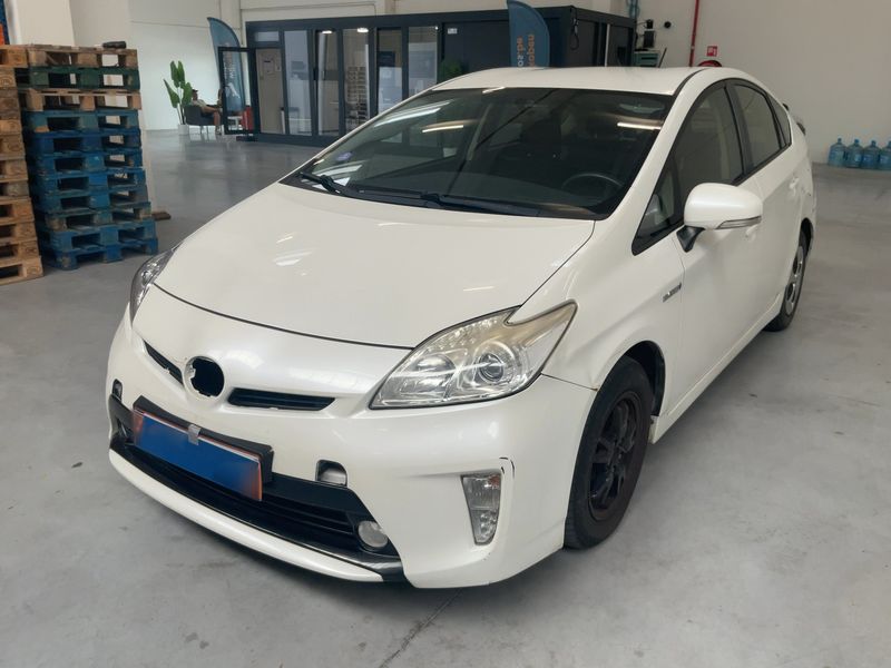 Toyota Prius 1.8 Active 2012 – снимка 1