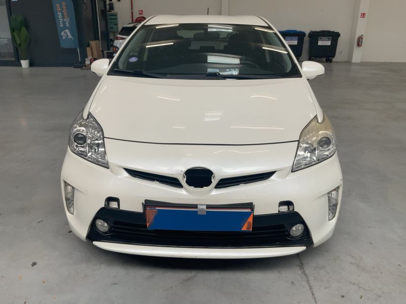 Toyota Prius 1.8 Active 2012 – снимка 14