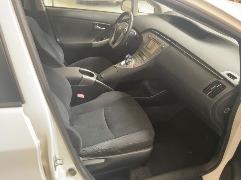 Toyota Prius 1.8 Active 2012 – снимка 16