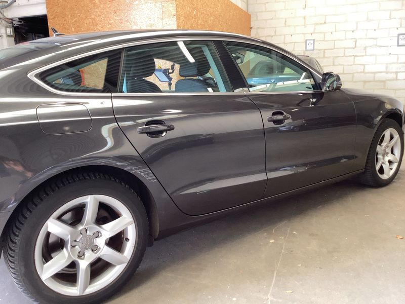 Audi A5 Sportback 2.0 TDI 2011 – снимка 10