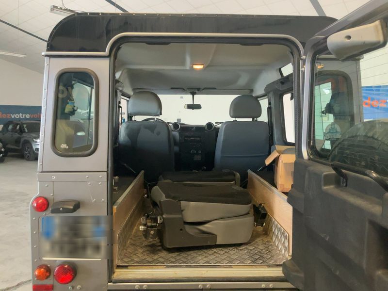 Land Rover Defender 2.2 Td4 90 E Station Wagon 2013 – снимка 15