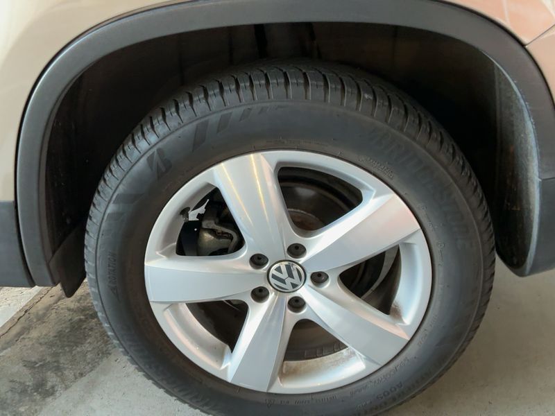 Volkswagen Tiguan 2.0 TSI 4Motion Sport 2015 – снимка 5