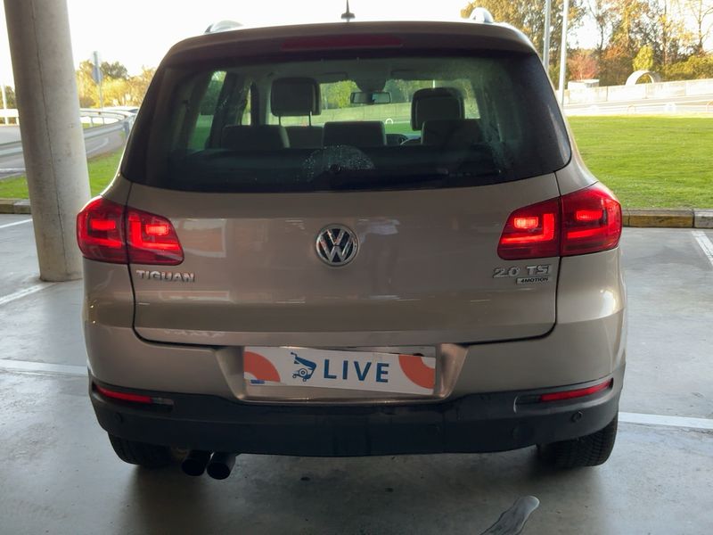 Volkswagen Tiguan 2.0 TSI 4Motion Sport 2015 – снимка 7