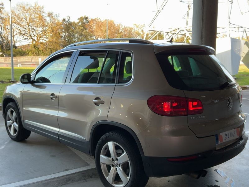 Volkswagen Tiguan 2.0 TSI 4Motion Sport 2015 – снимка 6