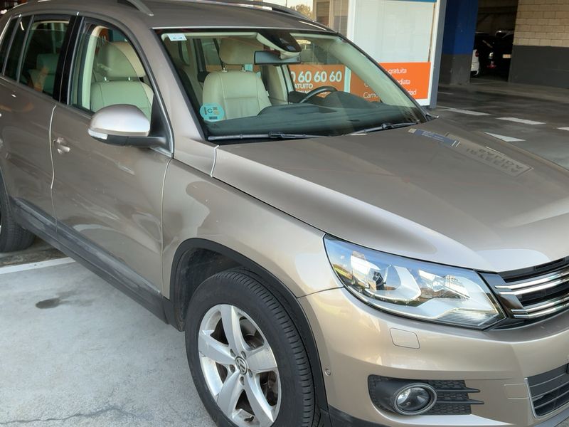Volkswagen Tiguan 2.0 TSI 4Motion Sport 2015 – снимка 12
