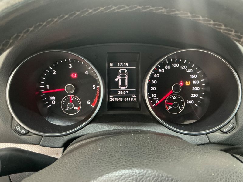Volkswagen Golf VI 2.0 TDI Comfortline 4Motion 2012 – снимка 4