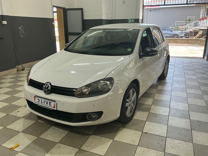 Volkswagen Golf VI 2.0 TDI Comfortline 4Motion 2012