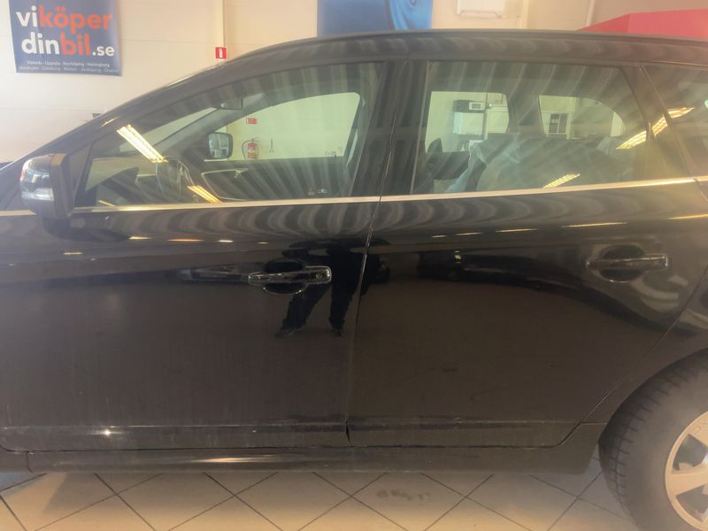 Volvo XC60 2.0 D4 Momentum 2WD 2016 – снимка 4