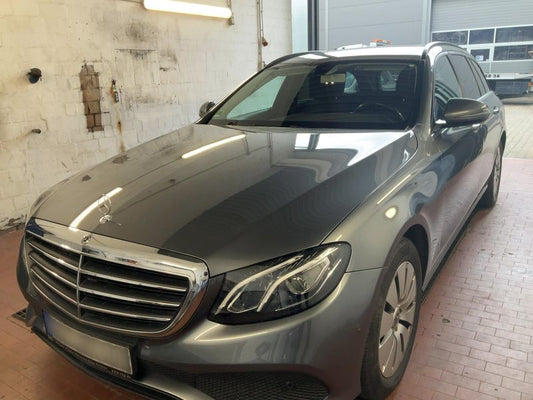 Mercedes-Benz E-Klasse E 220 d Standard 2017 – снимка 1
