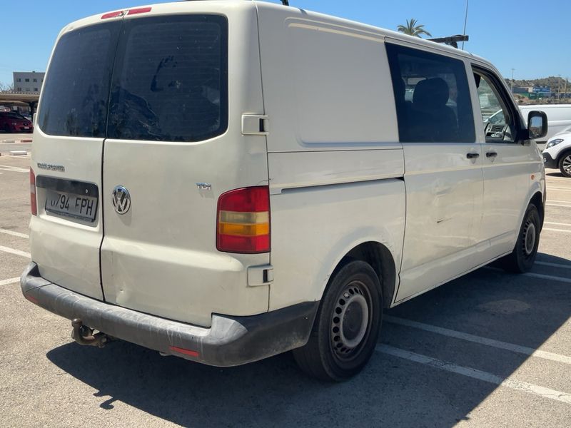 Volkswagen T5 Kombi 1.9 TDI 2007 – снимка 8