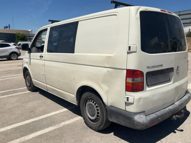 Volkswagen T5 Kombi 1.9 TDI 2007 – снимка 6