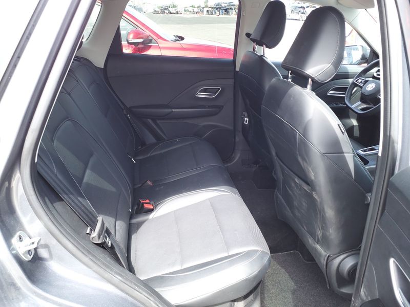 MG ZS 1.5 T-GDI Plug-in Hybrid Luxury 2025 – снимка 14