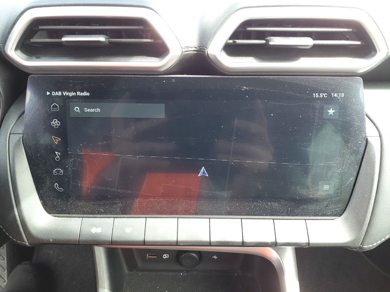MG ZS 1.5 T-GDI Plug-in Hybrid Luxury 2025 – снимка 13